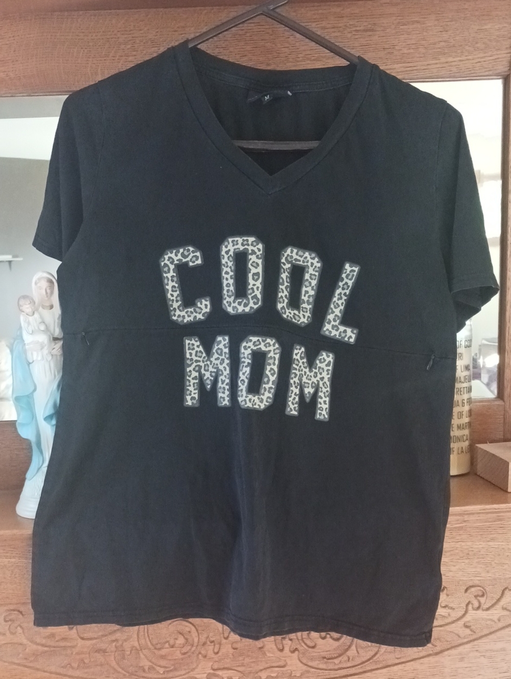 Nursing Queen Cotton Black V-Neck Tee with Leopard "COOL MOM" Applique